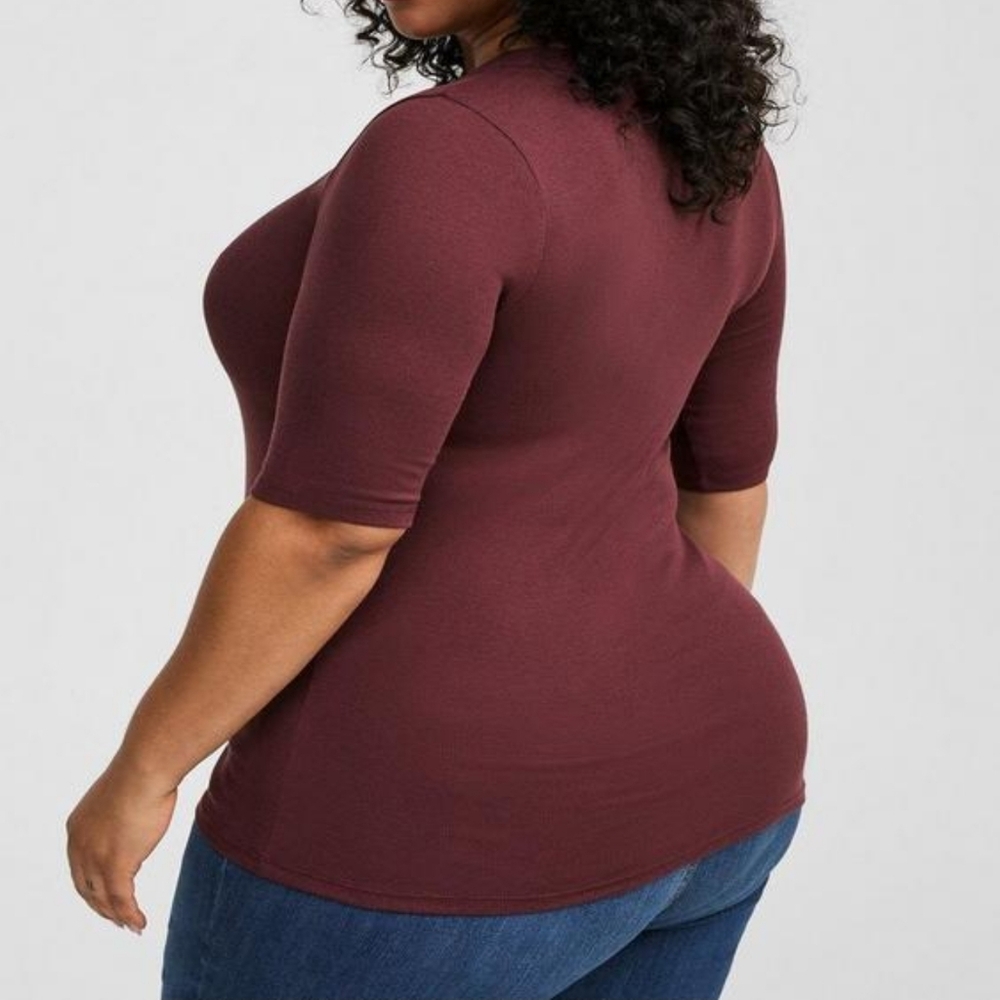 Torrid Plum V-Neck Buttoned Top - Picture 3 of 9